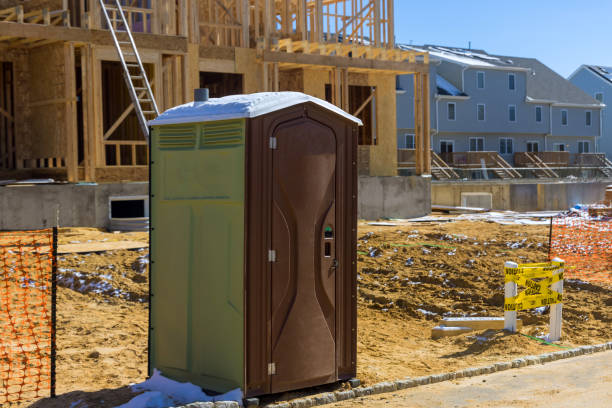 Portable Toilet Options We Offer in Cornell, WI